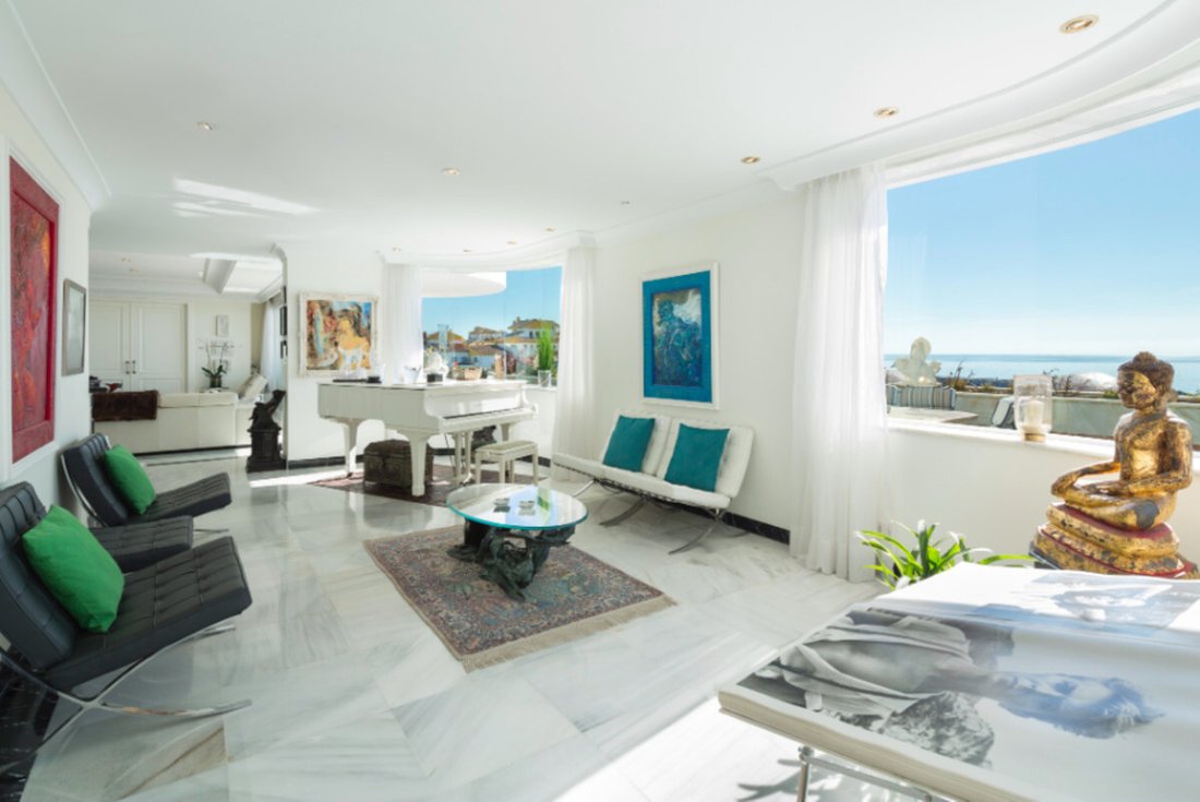 Penthouse in Nueva Andalucia, Marbella, Spain 3 - 16806121