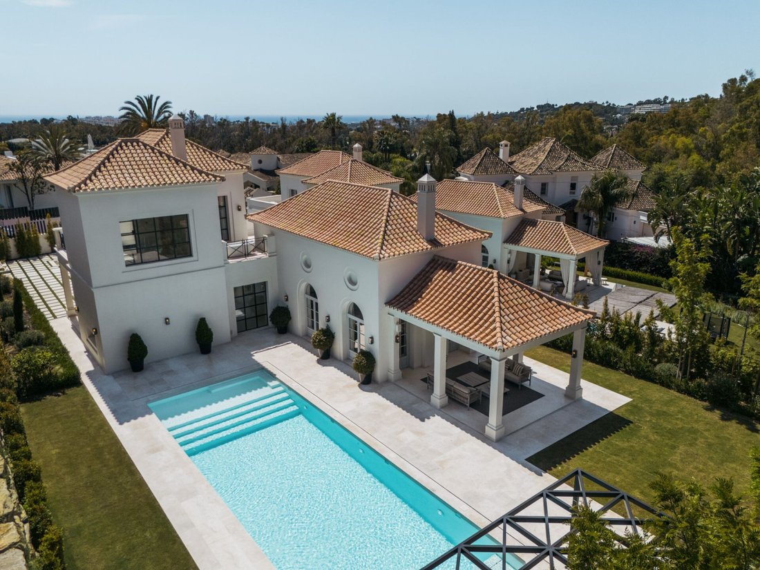 Villa in Nueva Andalucia, Marbella, Spain 2 - 16805266