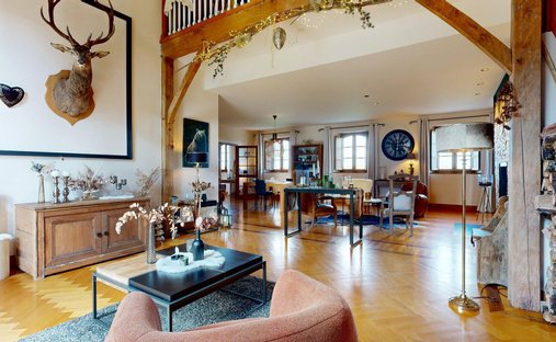 Castle for Sale in Sarlat-la-Canéda, Nouvelle-Aquitaine, France