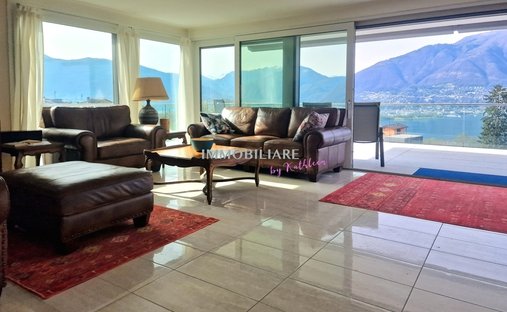 Penthouse in Gambarogno, Ticino, Switzerland 1
