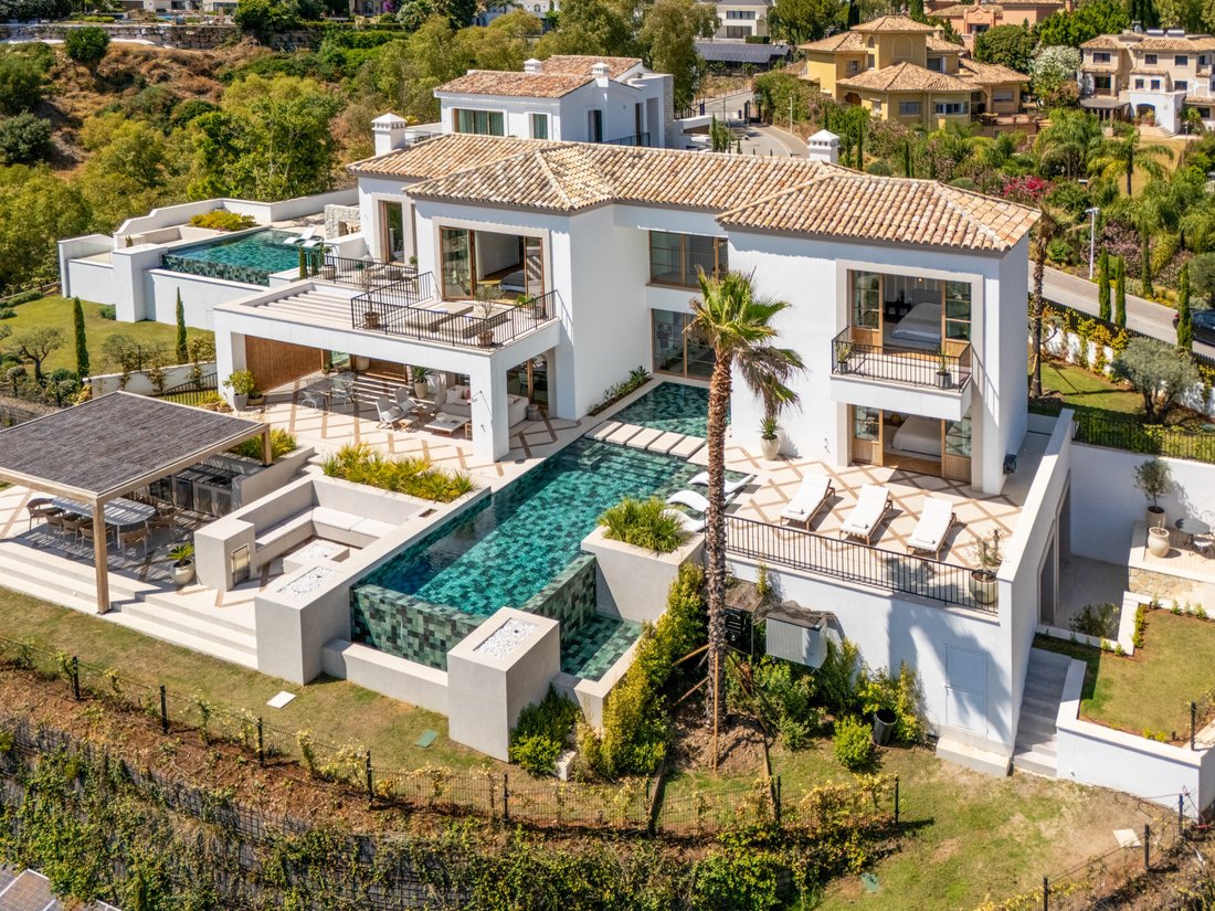 Villa in Benahavis, Andalusia, Spain 1 - 16806007
