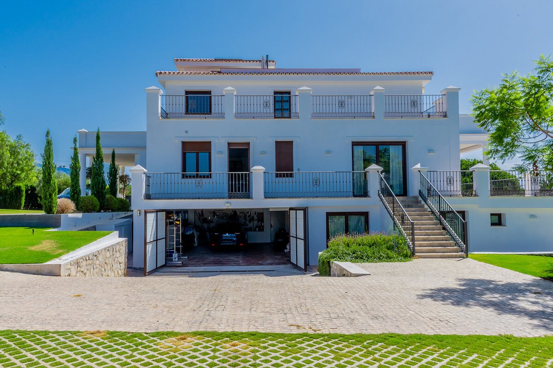 Villa in Estepona, Andalusia, Spain 5 - 16805935