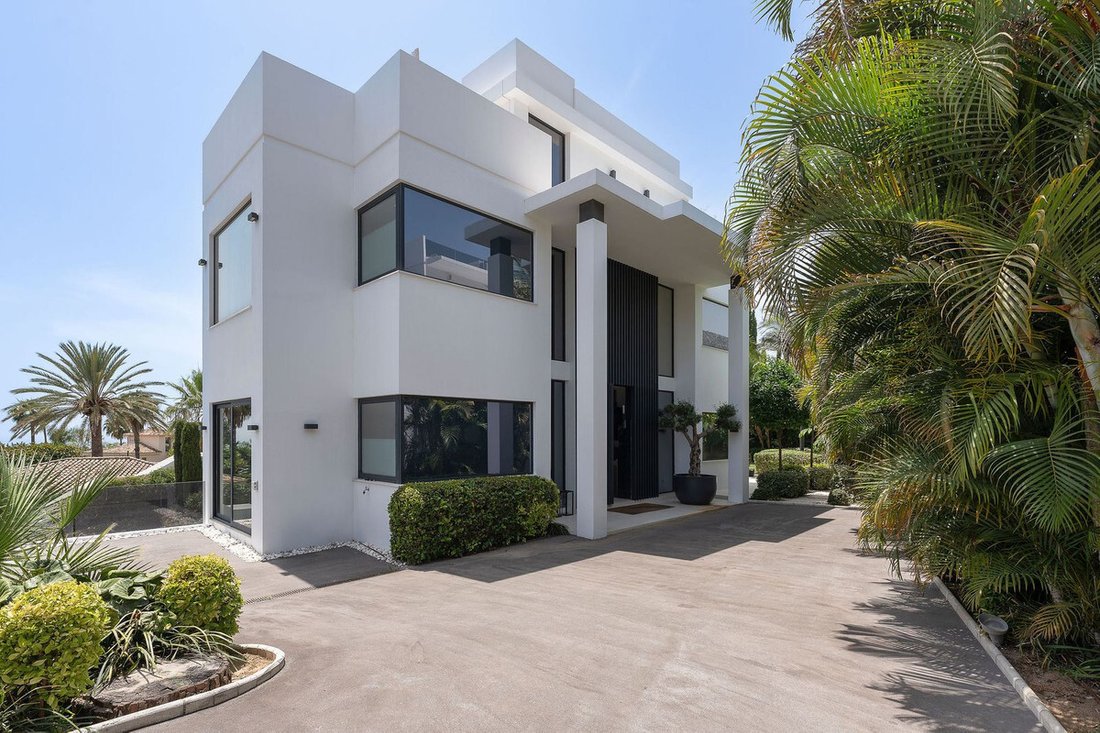 Villa in Golden Mile, Andalusia, Spain 2 - 16805592