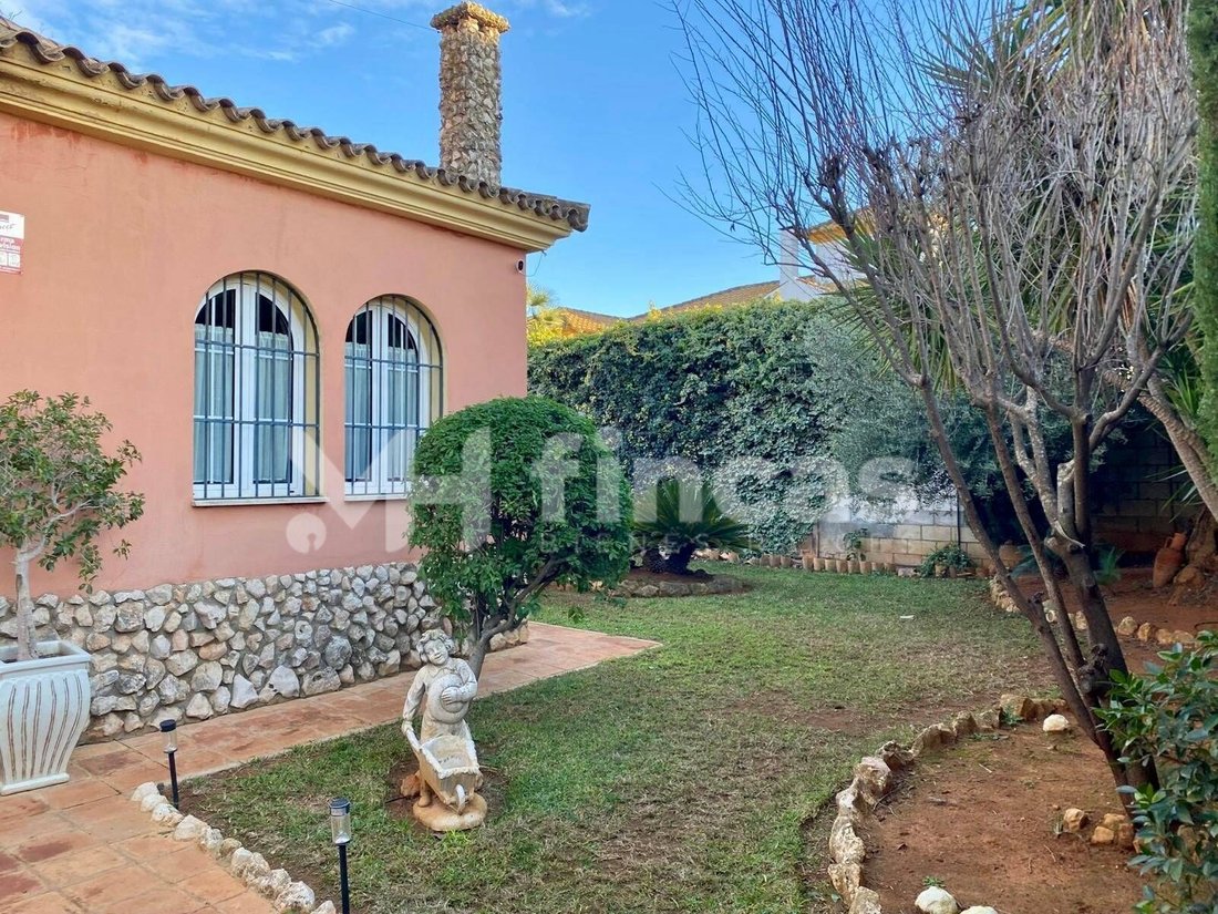 Villa in Mairena del Alcor, Andalusia, Spain 3 - 16807220