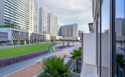 Apartment in Business Bay, Dubai, United Arab Emirates 1