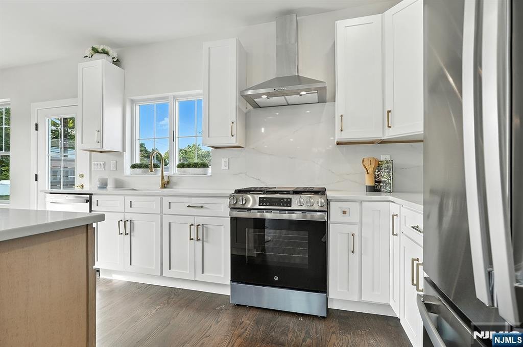Condo in North Arlington, New Jersey, United States 3 - 16799980