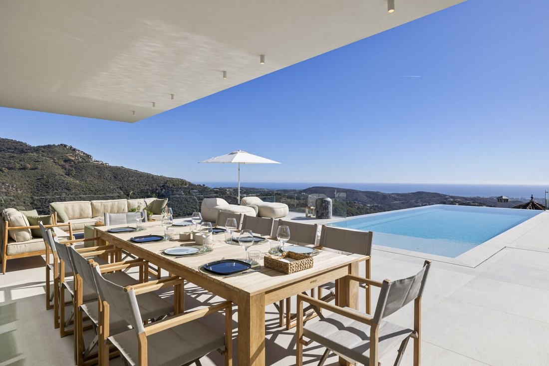 Villa in Benahavis, Andalusia, Spain 4 - 16805322
