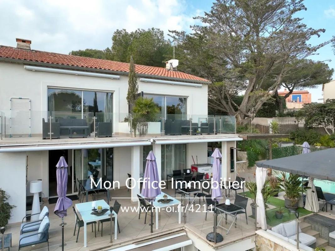 House in Frejus, Provence-Alpes-Côte d'Azur, France 4 - 16798346