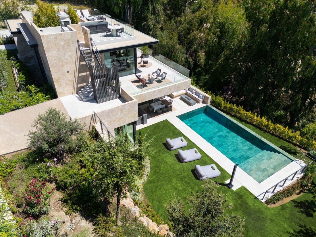 Villa in Nueva Andalucia, Marbella, Spain 2 - 16805188