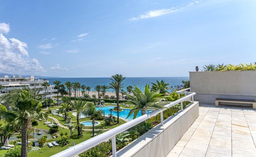Penthouse in Nueva Andalucia, Marbella, Spain 1
