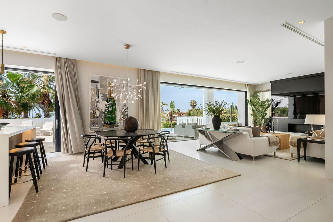 Villa in Golden Mile, Andalusia, Spain 4 - 16805592