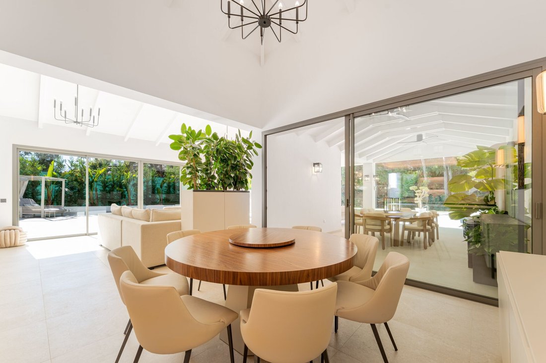 Villa in Nueva Andalucia, Marbella, Spain 5 - 16805341