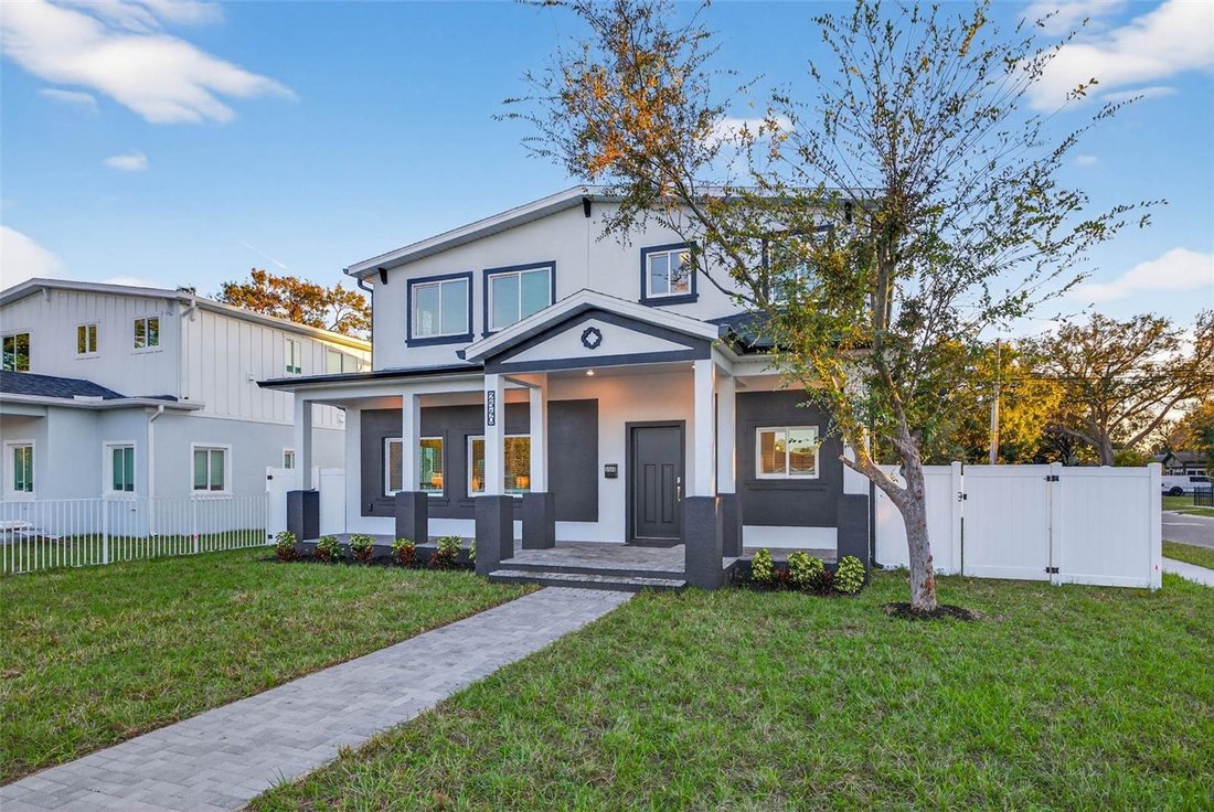 House in St. Petersburg, Florida, United States 2 - 16799293