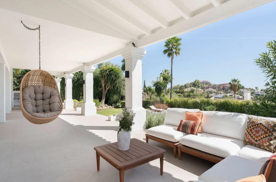 Villa in Nueva Andalucía, Marbella, Spanien 5 - 16805280