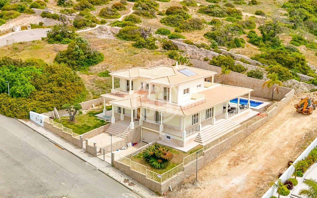 House in Olhos de Agua, Algarve, Portugal 1 - 16796818