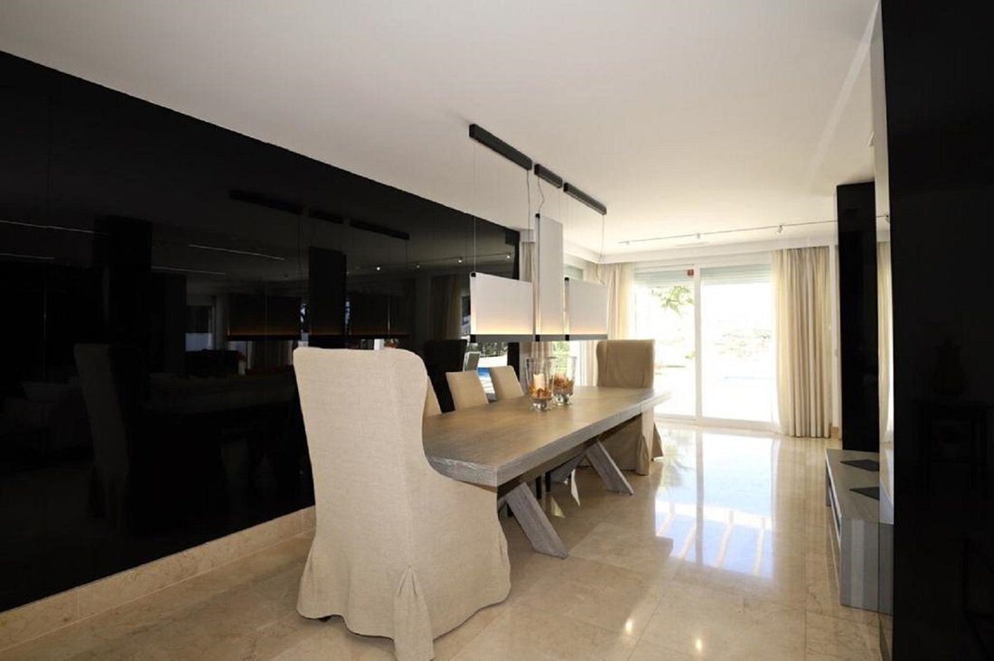 Villa in Nueva Andalucia, Marbella, Spain 5 - 16805248