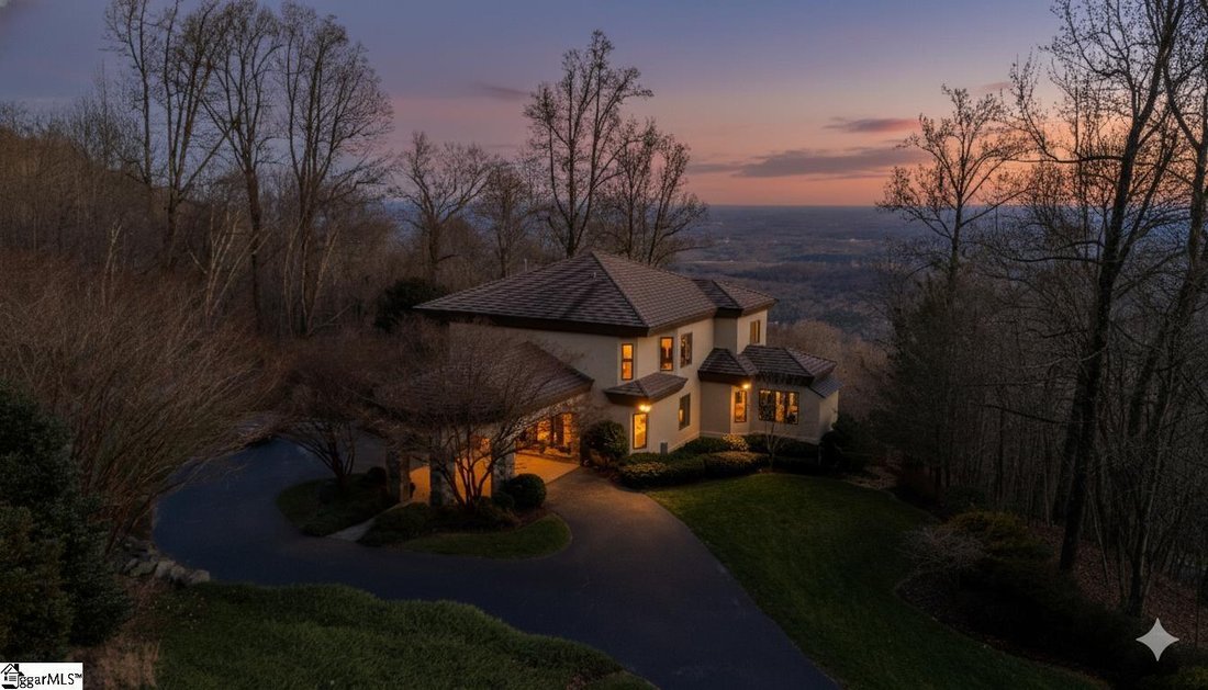 House in Landrum, South Carolina, United States 1 - 16807433