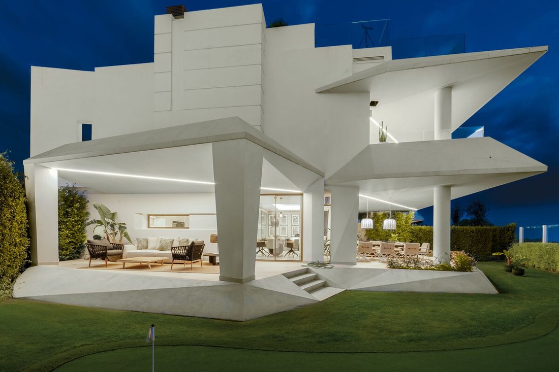 House in Nueva Andalucia, Marbella, Spain 2 - 16805332