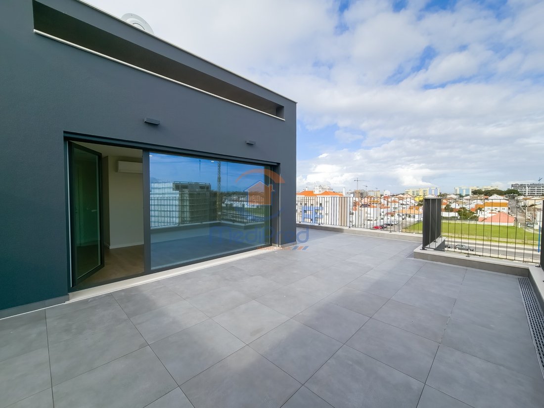 Apartment in Montijo e Afonsoeiro, Setubal, Portugal 1 - 16644558