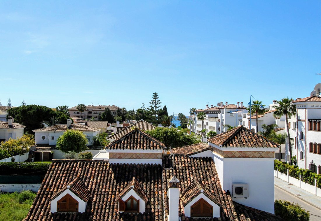 Villa in San Pedro de Alcantara, Andalusia, Spain 3 - 16805176