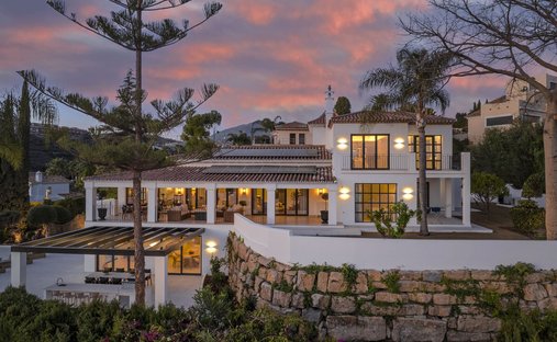 Villa in Estepona, Andalusien, Spanien 1