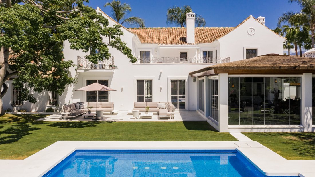 Villa in Nueva Andalucia, Marbella, Spain 2 - 16806039