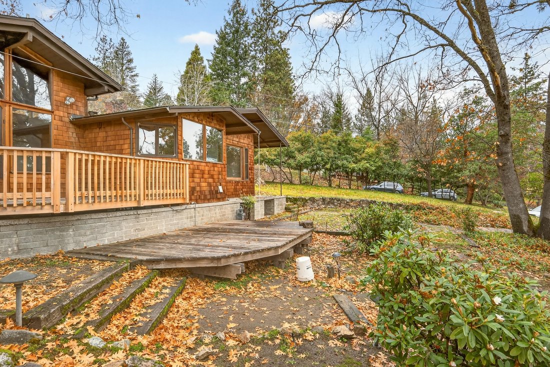 House in Ashland, Oregon, United States 3 - 16803585