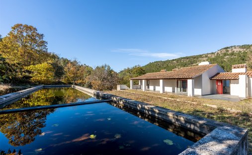 Corps de ferme à Santa Maria de Marvao, Portalegre, Portugal 1