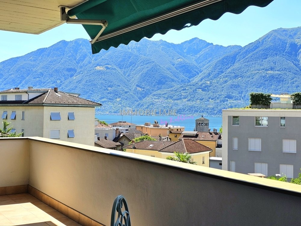 Ferienwohnung Mit Kamin, Zentral, Ruhig, 5 Minuten Zu Fuss Zum Bahnhof