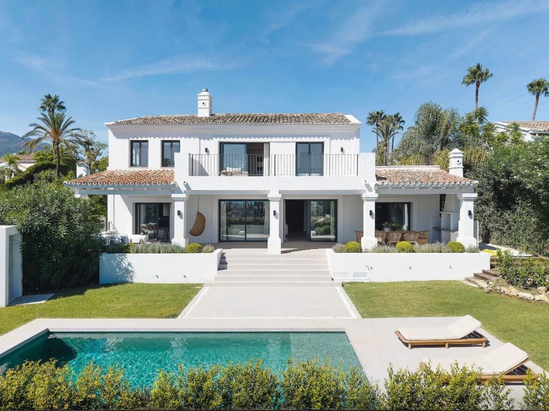 Villa in Nueva Andalucía, Marbella, Spanien 1 - 16805280