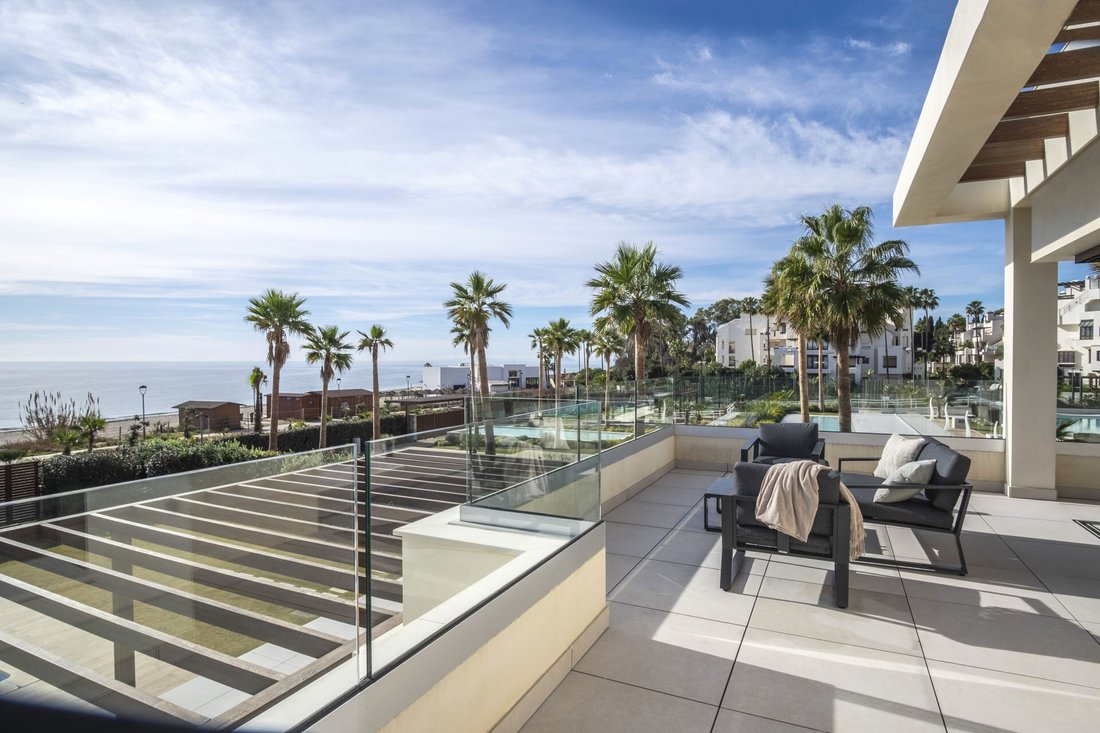 Villa in Estepona, Andalusia, Spain 1 - 16805229