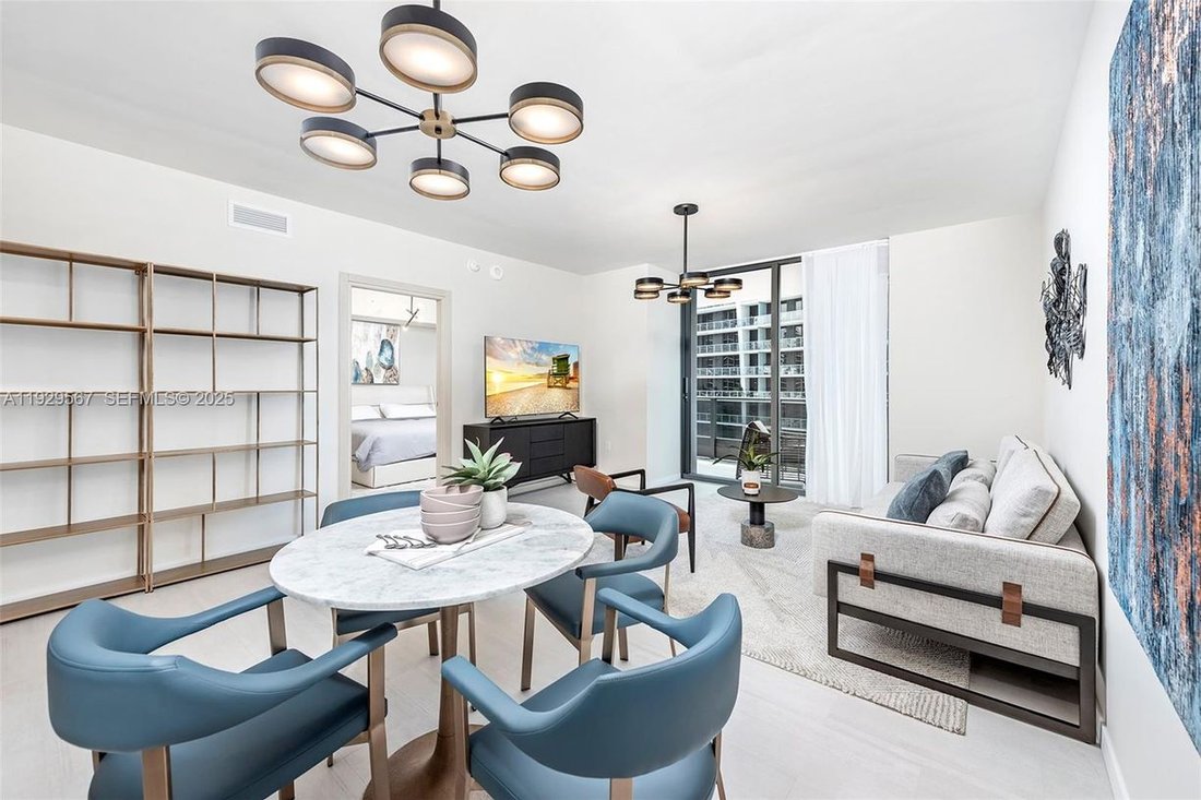 Condo in Miami, Florida, United States 1 - 16799636