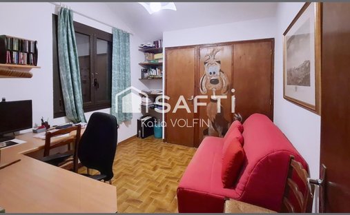 Castle for Sale in Aubagne, Provence-Alpes-Côte d'Azur, France