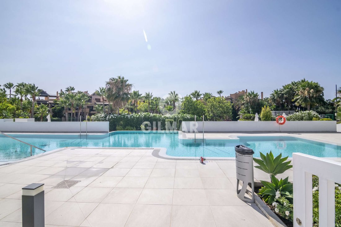 Wohnung in Estepona, Andalusien, Spanien 2 - 14927806