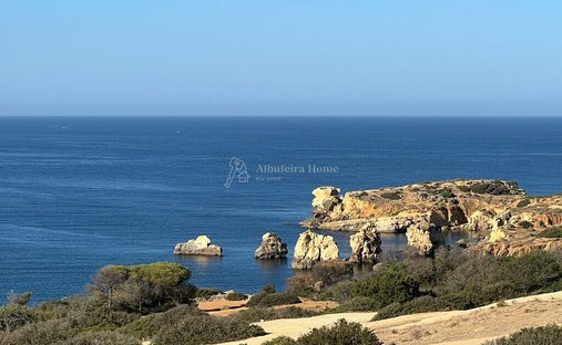 House in Praia dos Pescadores, Olhos de Agua, Portugal 1