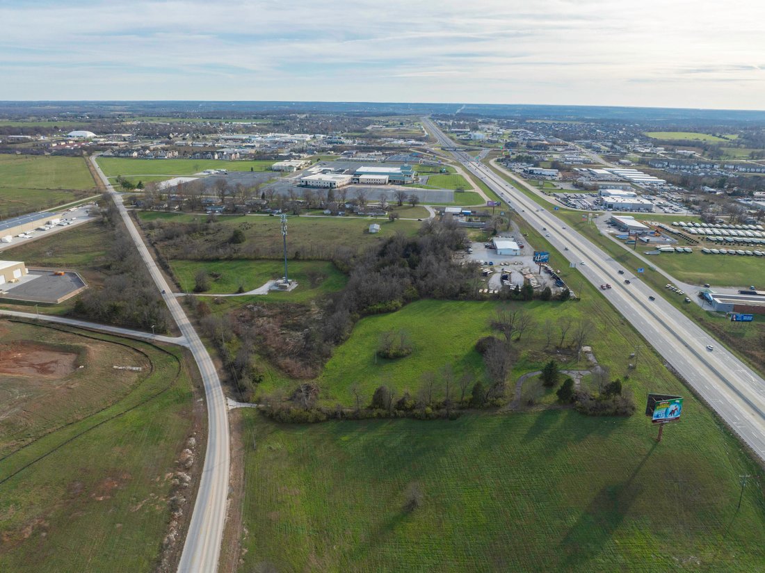 Land in Ozark, Missouri, United States 1 - 16802107
