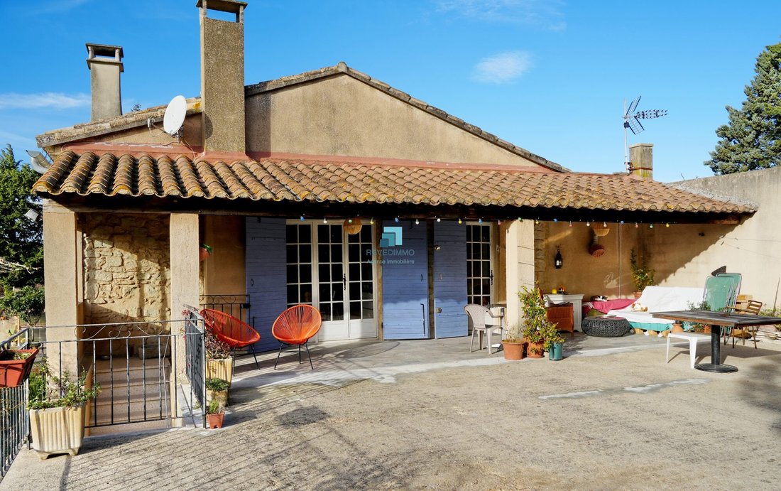 Country House in Nevons-route d'Apt, L'Isle-sur-la-Sorgue, France 3 - 16809068