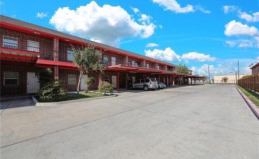 Apartment in Elsa, Texas, United States 1