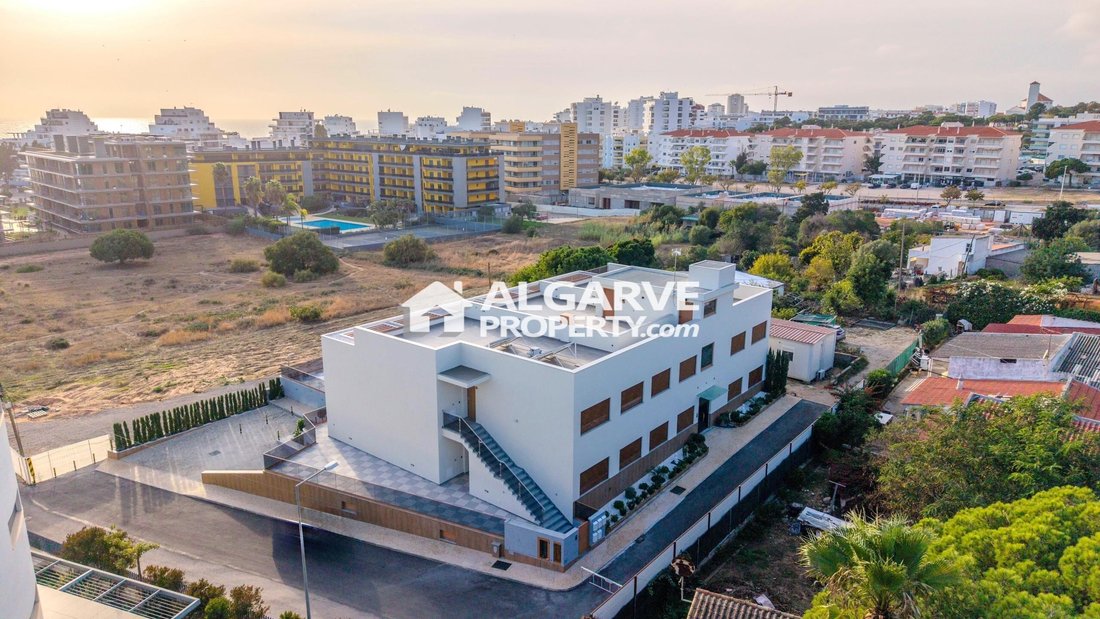 Apartment in Quarteira, Algarve, Portugal 4 - 16807917