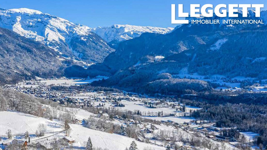 Chalet in Verchaix, Auvergne-Rhône-Alpes, France 2 - 16801487