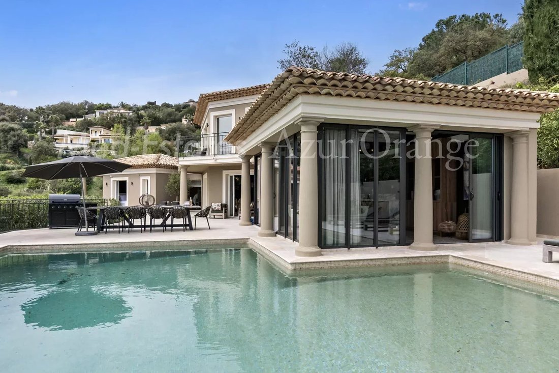 Villa in Nartelle-Noyer-Bellevue-bd des Sardinaux, Sainte-Maxime, France 2 - 16798351