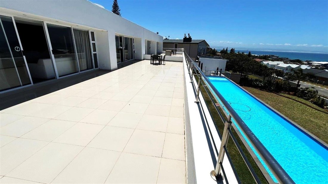 House in C-Place, Eastern Cape, South Africa 3 - 16806544