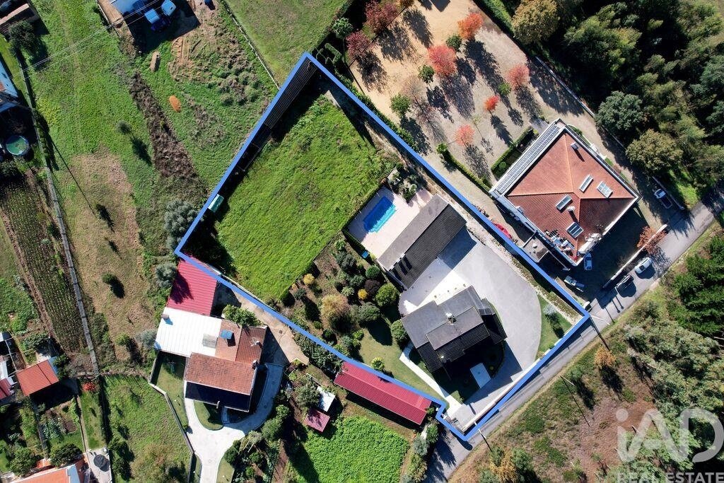 Townhouse in Aguada de Cima, Aveiro District, Portugal 2 - 16804332