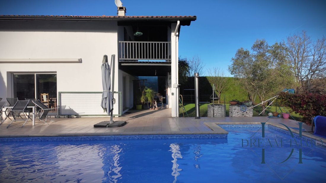 Villa in Villefranque, Nouvelle-Aquitaine, France 3 - 16802841
