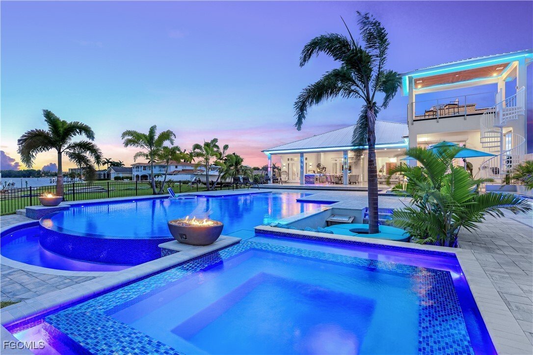 House in Cape Coral, Florida, United States 1 - 16807193