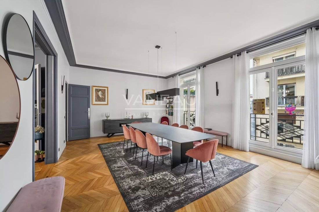Apartment in Muette Nord, Paris 16e Arrondissement, Paris 3 - 16805378