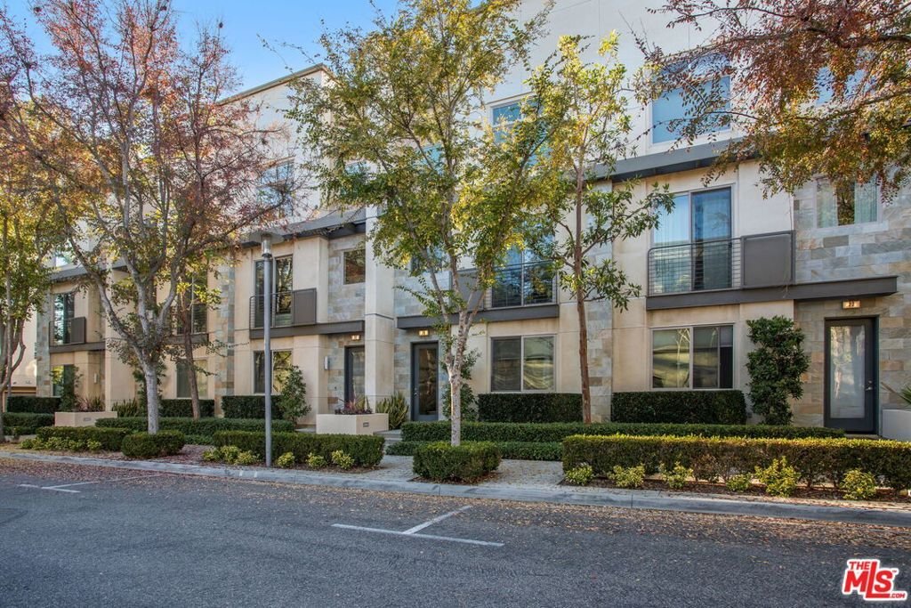 Townhouse in Irvine, California, United States 2 - 16807316