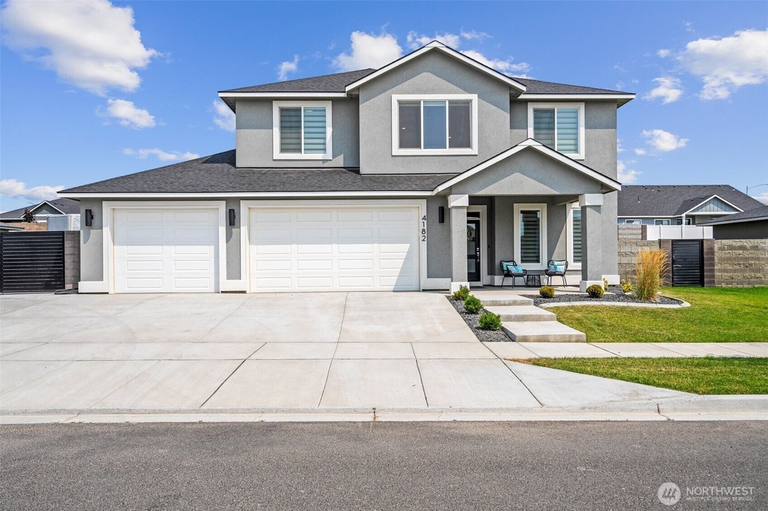 House in Kennewick, Washington, United States 1 - 16802042