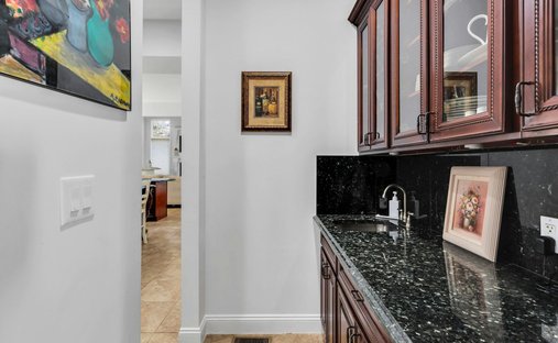 Hampton Bays, New York, United States 1