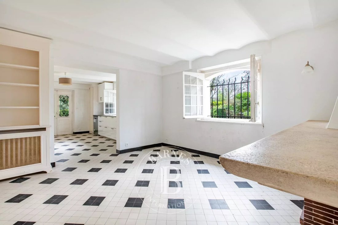 Apartment in Le Vésinet, Ile-de-France, France 3 - 16805428